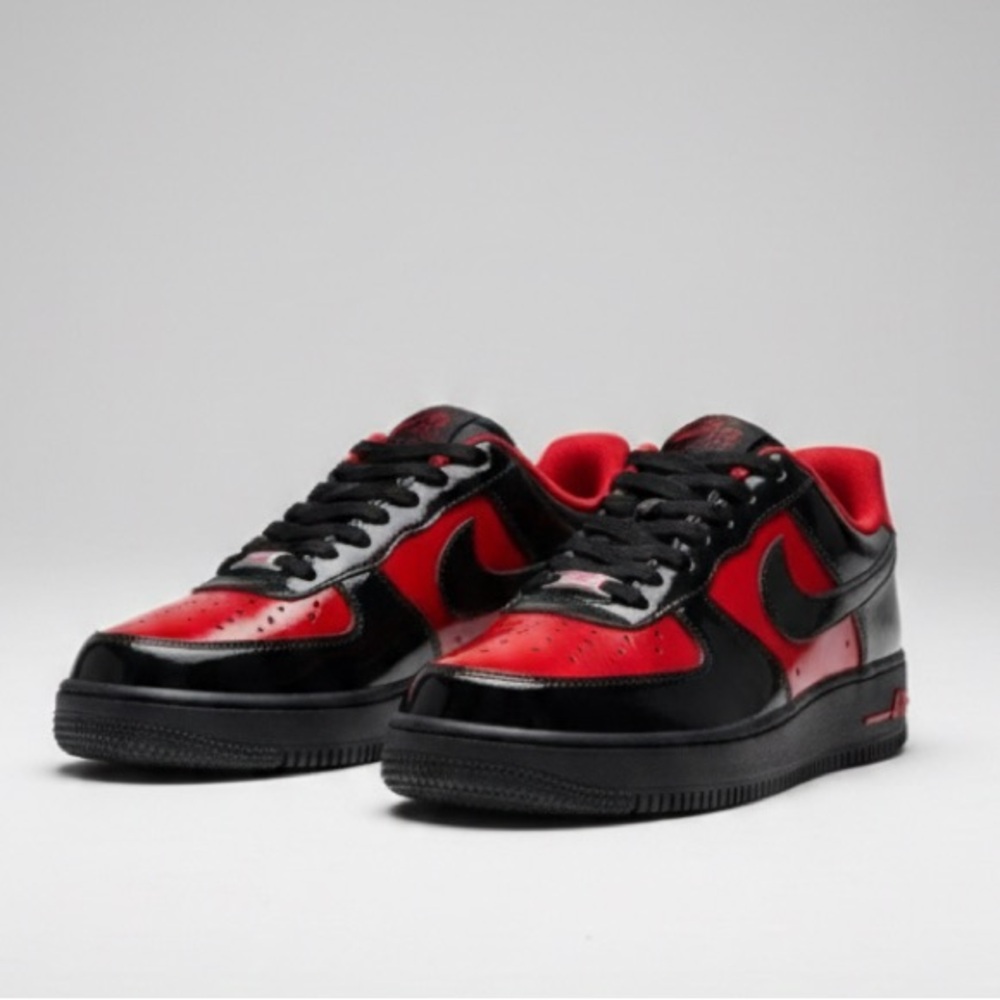 Nike  Red and Black Woman Shoes